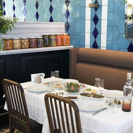 Karakoy Otel 4*