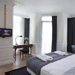 Karakoy Otel 4*